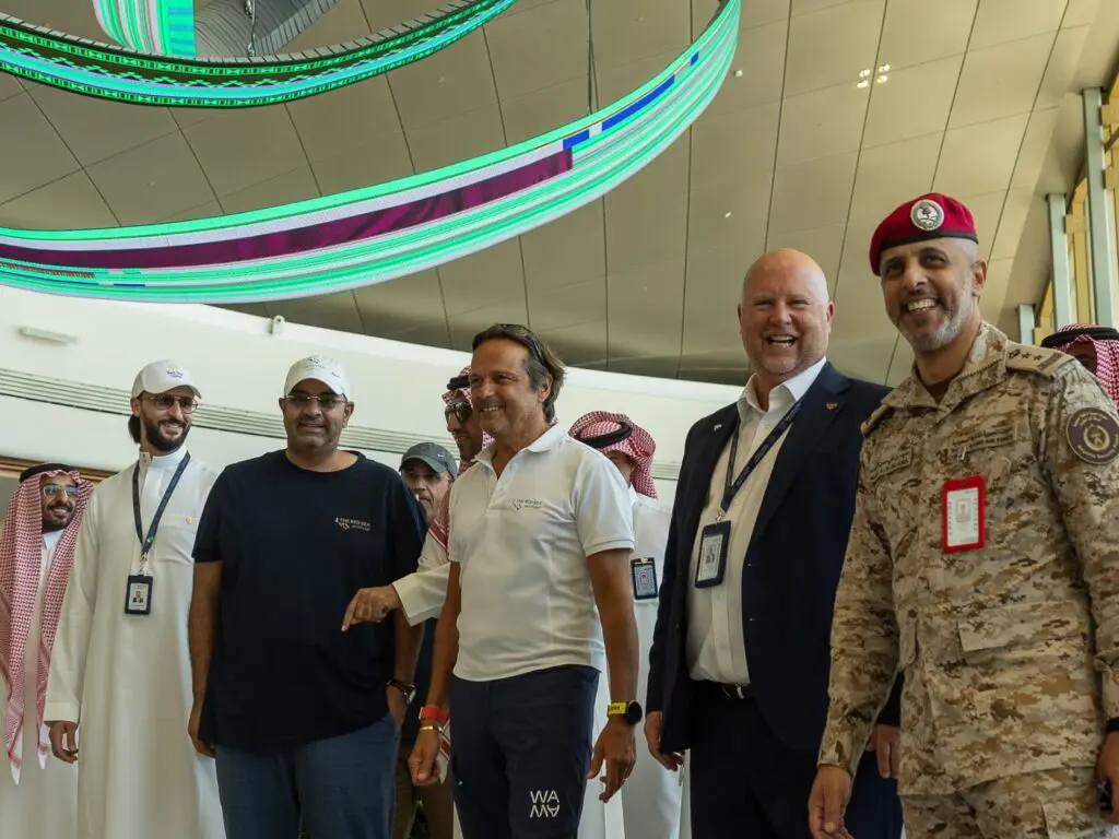  RSI Airport expands flight operations