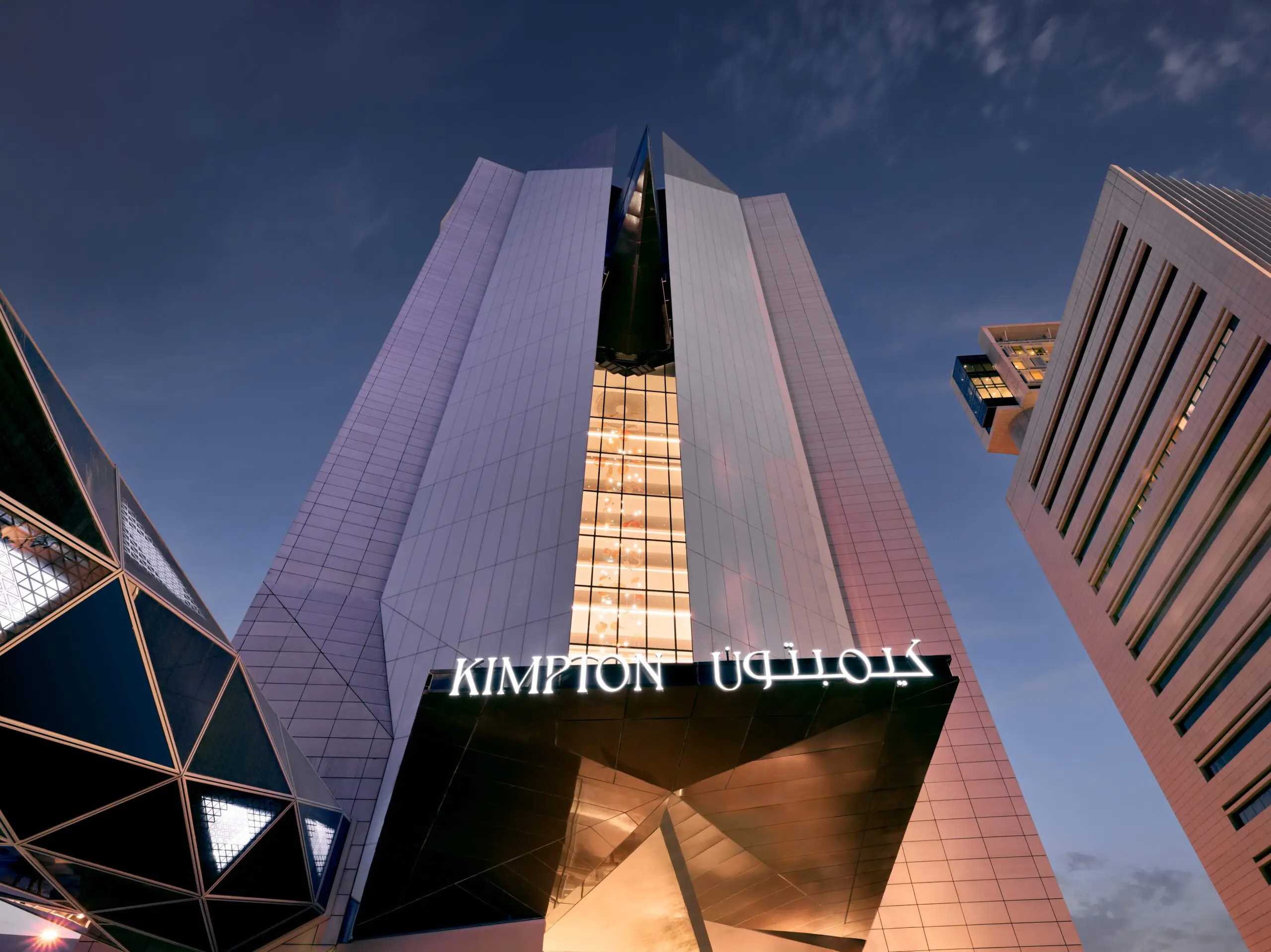 لوحات التراص: خيم رمضانية لذيذة في الرياض لتجربتها هذا العام 8 خيام رمضانية في الرياض للتجربة هذا العام