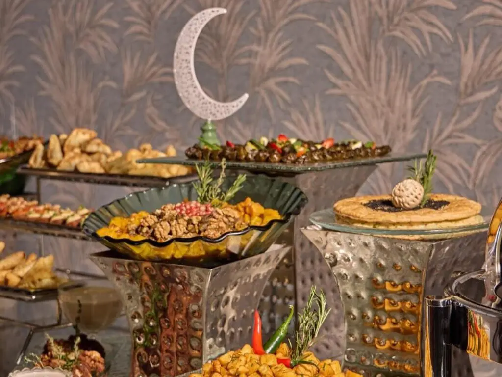 مفتوح الآن لفترة أطول: تم الإعلان عن ساعات وأسعار رمضان في بوليفارد العالم 2026 4 مواعيد وأسعار رمضان في بوليفارد العالم 2026