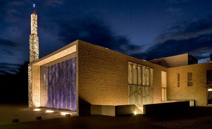 10 Modern Mosques From Around the World