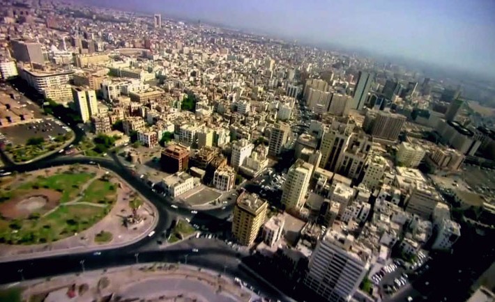 Discover and Enjoy Jeddah by taking a tour through the city