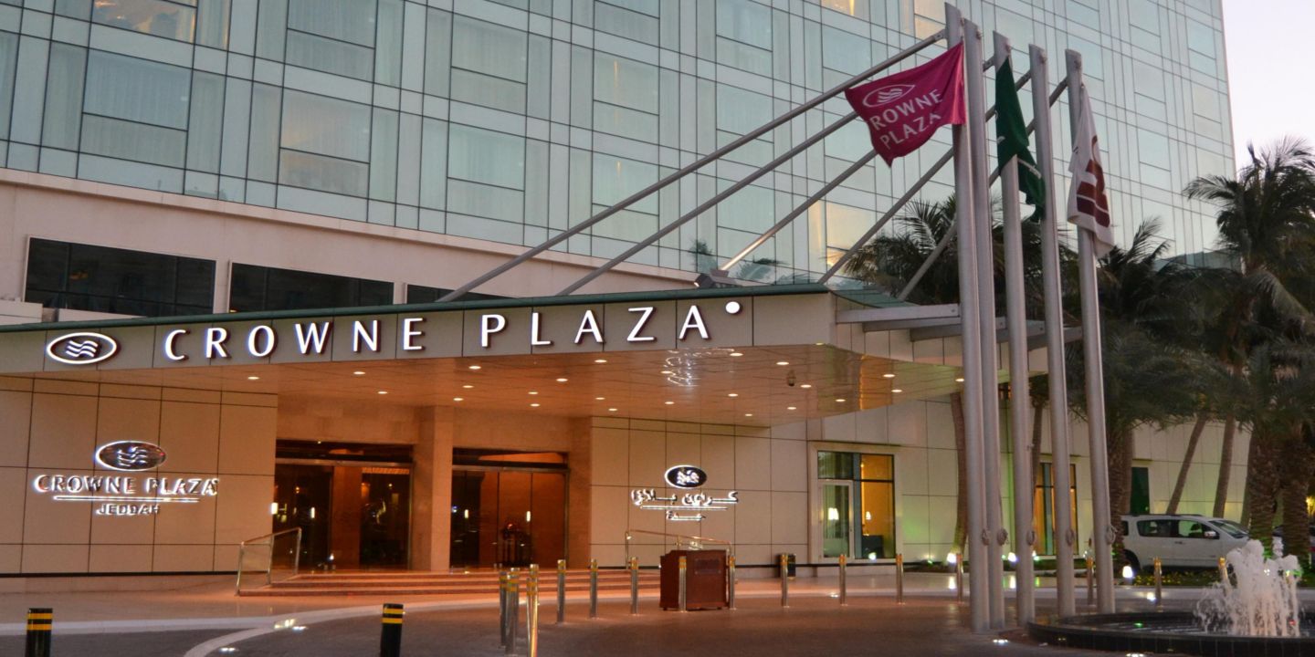 6 Reasons Crowne Plaza Breakfast is Worth Waking Up Early For