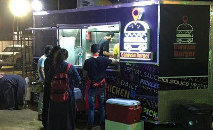 Food Trucks: Jeddah’s Surprising New Activity of Choice!