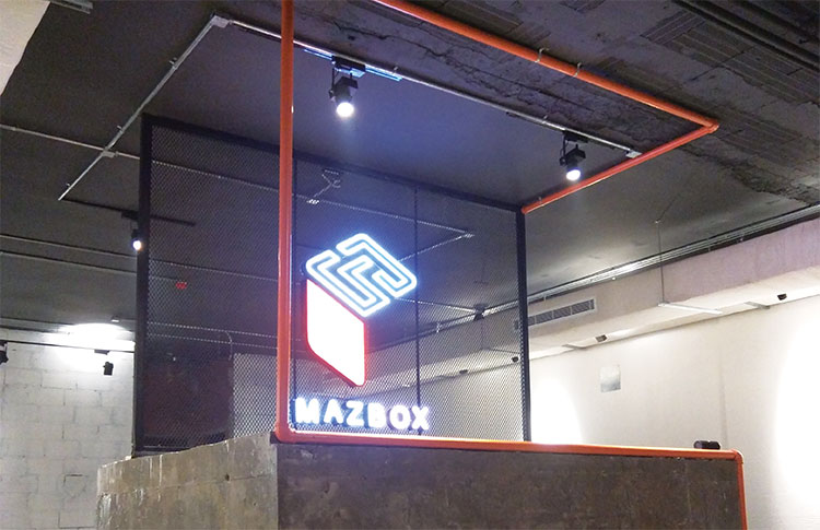 maze-box