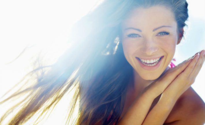 5 Tips to Protect your Gorgeous Face from the Grumpy Sun