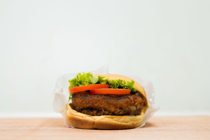 shakeshack-veggieburger-riyadh-2018-nawa