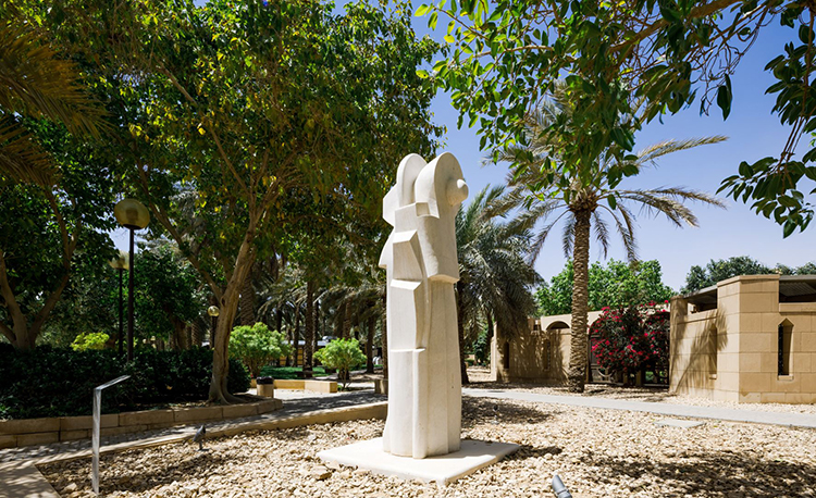 dia-azzawi-tuwaiq-international-sculpture-symposium-2019-at-riyadhs-diplomatic-quarter-courtesy-riyadh-art-copy