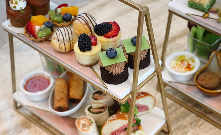 In Honor of Mother’s Day, Courtyard by Marriott Riyadh is offering “Mum & Me” Afternoon Tea & “Mum’s Dine Free.”