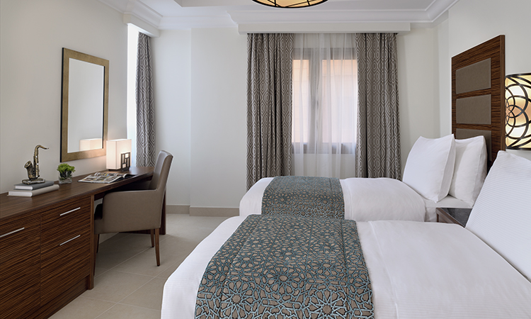 Marriott_Executive_Apartments_Al_Khobar_dmmka_Three_Bedroom_Apartment_Twin_Bedroom.TIF