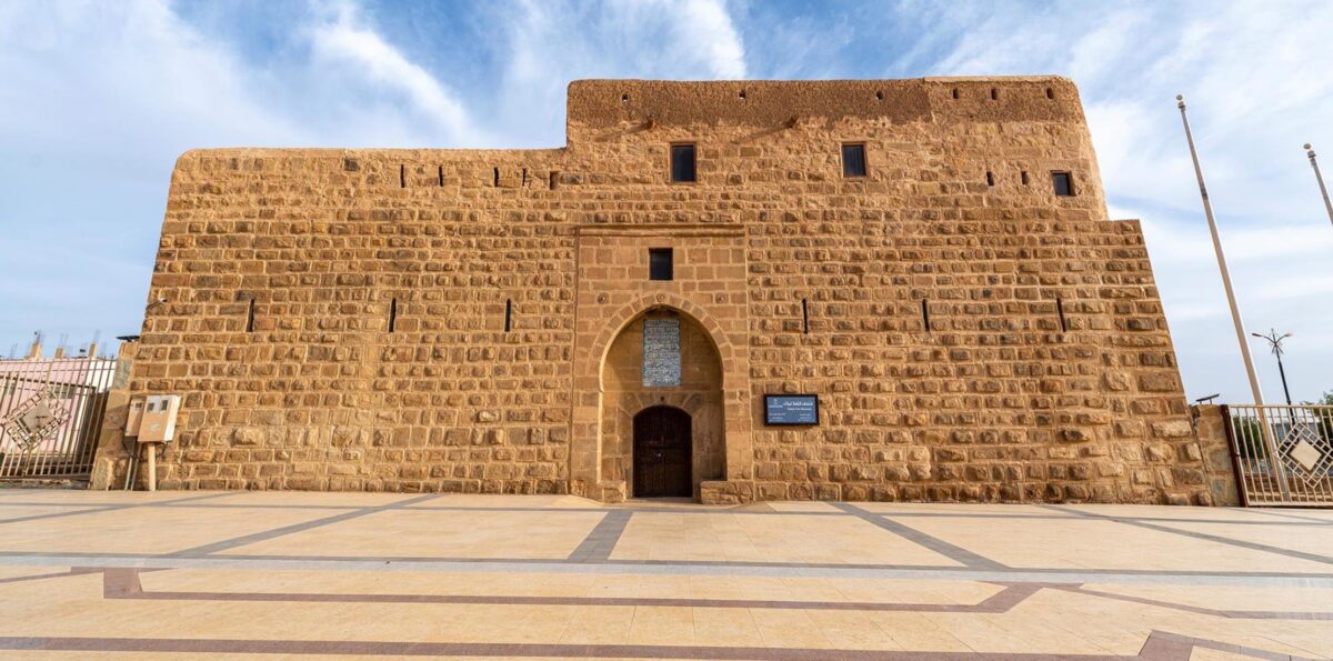 قلعة تبوك من أفضل الأماكن السياحية في السعودية 