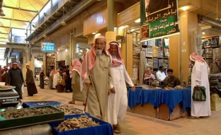 سوق الرياض الدولي أشهر الأسواق الشعبية