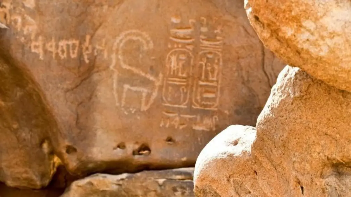 نقش رمسيس الثالث اكتشاف فرعوني على أرض شبه الجزيرة العربية