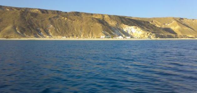 جزيرة جبل الحسن استمتع بالطبيعة الساحرة