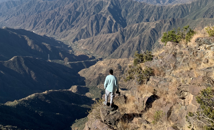 Peak Pursuits: An Extraordinary Journey through Saudi Arabia’s Mountains