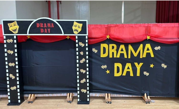 Dar Alhanan School Presents Its Fourth Annual Drama Day