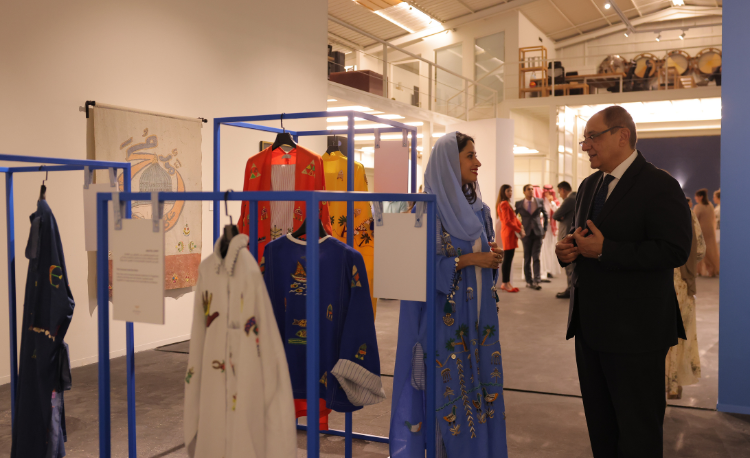 Lubna Al-Ghurair on Judariat Silwawa Exhibition