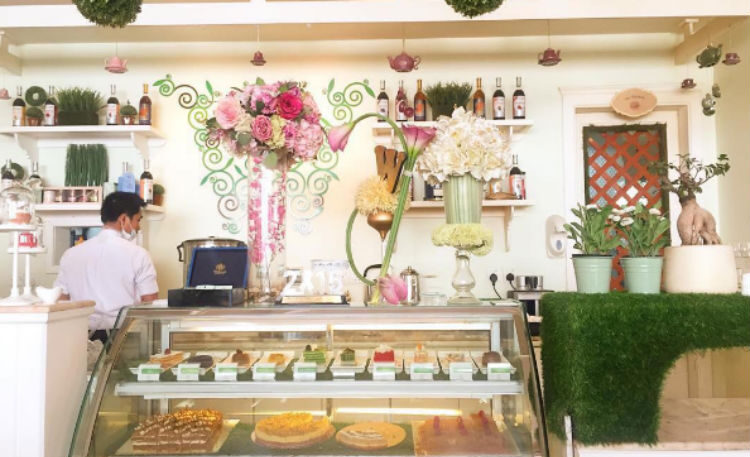 Restaurants You Didn't know were Saudi-Owned 5 Screen Shot 1437-10-13 at 11