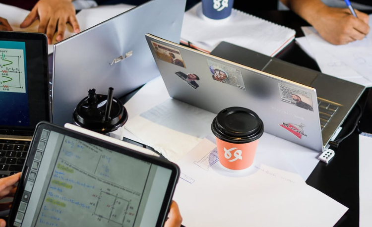 Your Office Away from the Office: 8 Work-Friendly Cafes in Jeddah 3 Work-Friendly Cafes in Jeddah Dammah