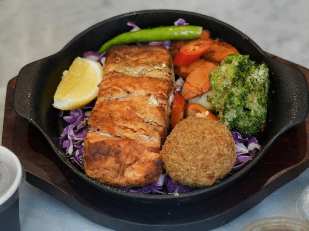 أفضل مطعم بحري في جدة.. نكهات البحر الأحمر التي لا تُنسى 6 أفضل مطعم بحري في جدة