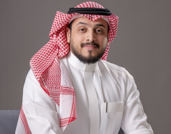 Portrait of Dr. Obaid Aldhahery, founder of Nadeem digital companion for readers