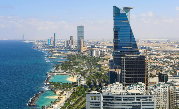 One pedal at a time: Where to go cycling in Jeddah 2 cycling in Jeddah corniche