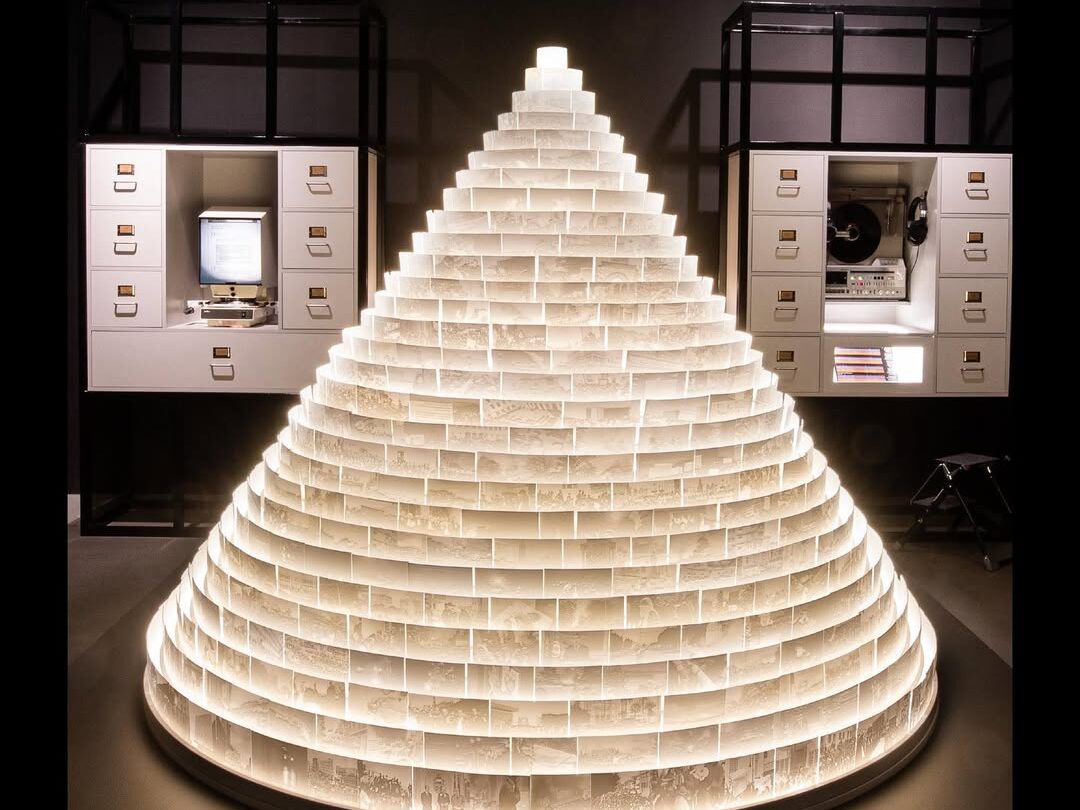 DAF Of the Earth exhibition