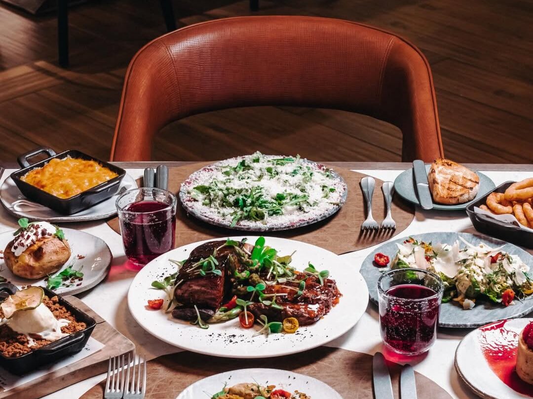 عشاء عيد الحب في الرياض