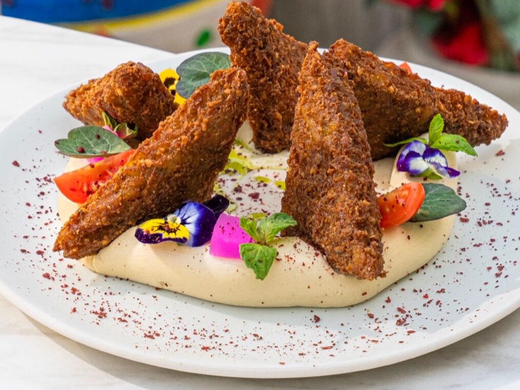 عشاء عيد الحب في الرياض