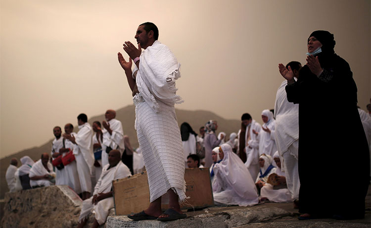 12 Common Mistakes Committed During Hajj 5 Photo Credit: aljazeera.com
