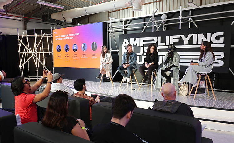 MDLBEAST XP 2021 - Day 1