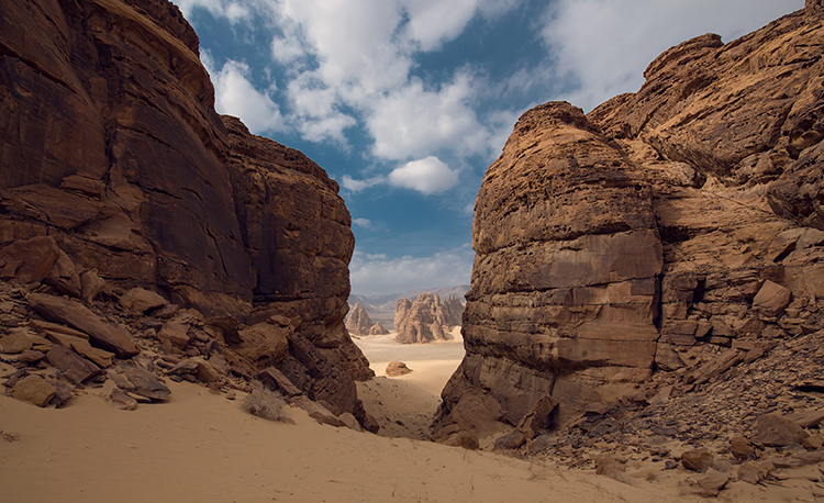 Ashar Valley – The World’s New Bucket-list Desert Retreat 1 ashar-valley