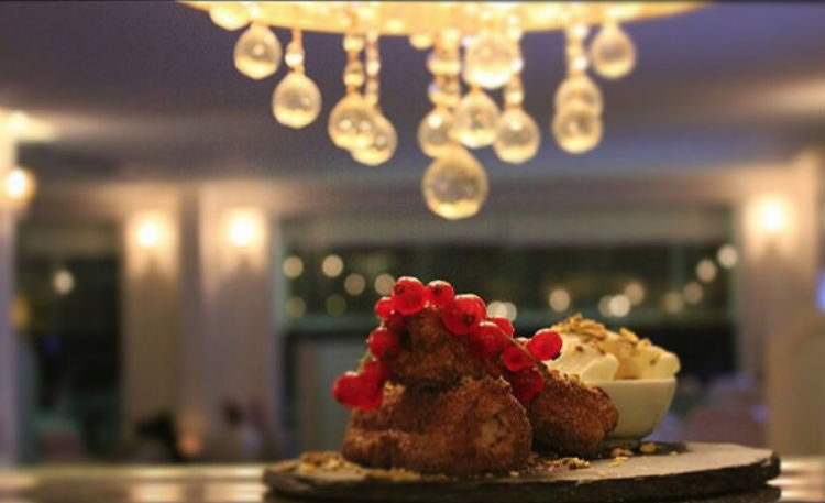 Restaurants You Didn't know were Saudi-Owned 4 Screen Shot 1437-10-13 at 11b