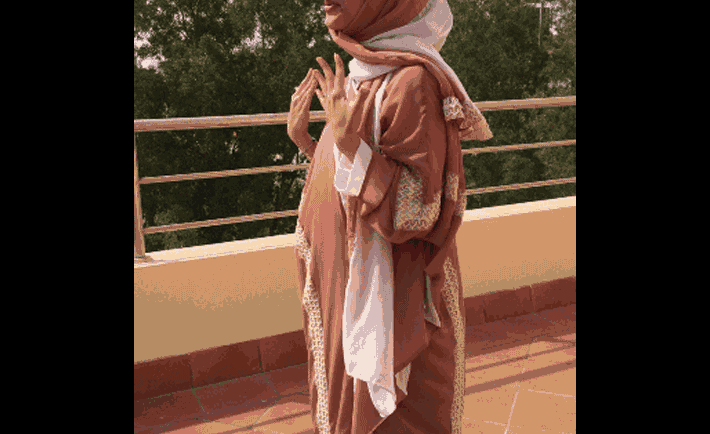 optimized-abaya-struggles-hot-weather