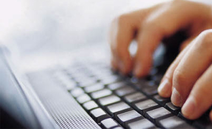 Travel Agencies Or Online Booking, Which One To Choose? 3 Photo Credit: scuolasci-tonalepresena.it