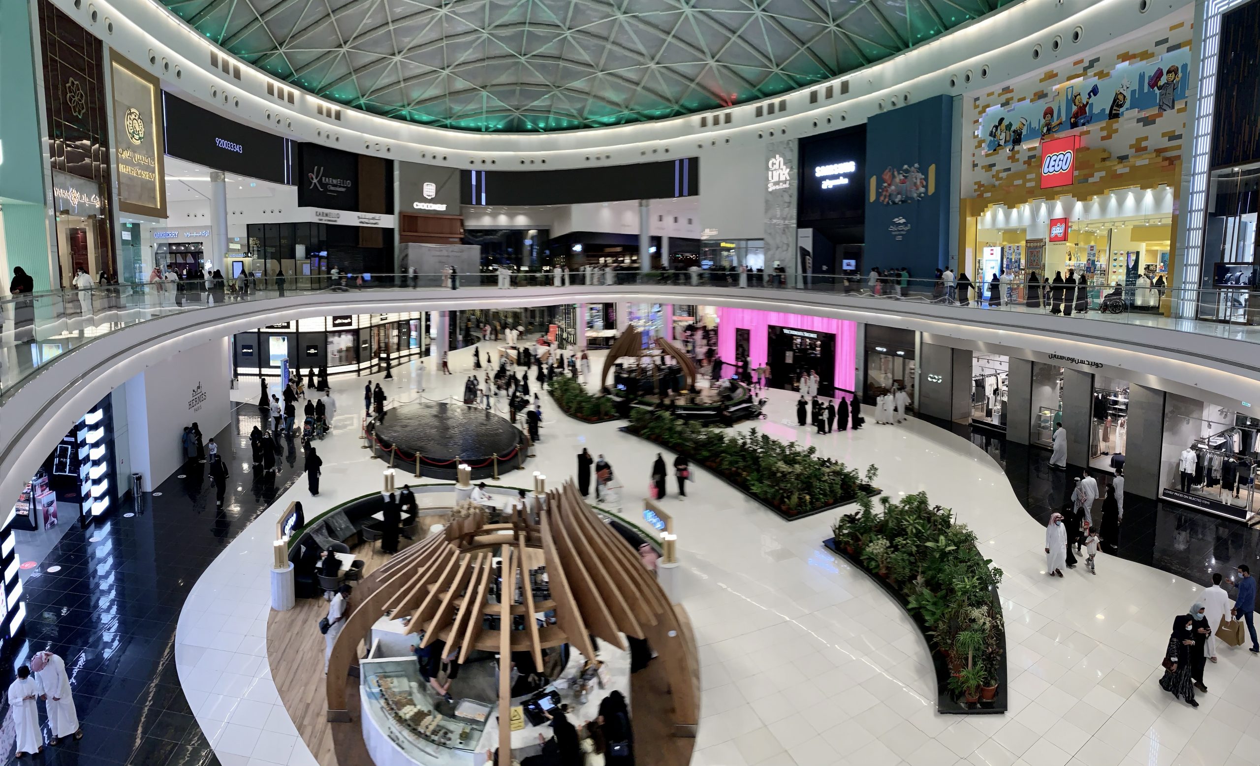 الخدمات التي يقدمها مول الرياض بارك